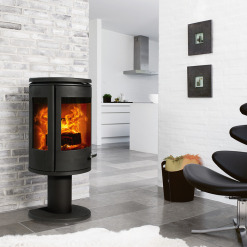 Cast Iron 3-Sided Stove MORSØ 7948 on Leg (Pedestal). Photo 2