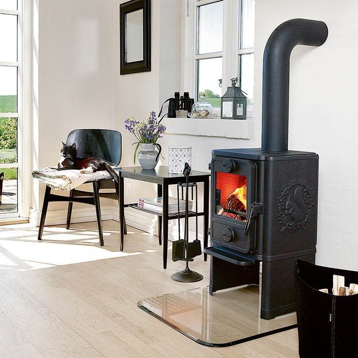 Cast Iron Stove MORSØ 1442 on Cooking Plate Legs. Photo 5