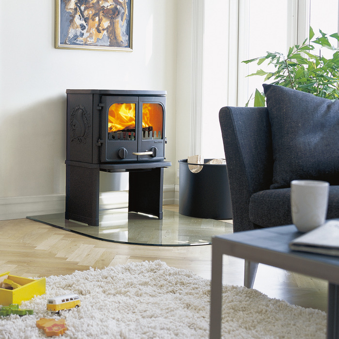 Cast Iron Stove MORSØ 2140 on Cooking Plate Legs. Photo 3