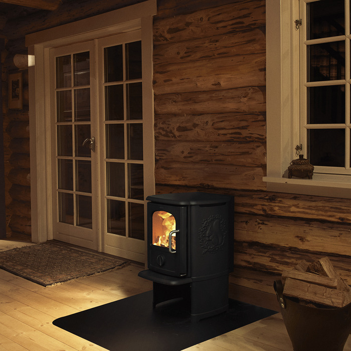 Cast Iron Stove MORSØ 3142 on Cooking Plate Legs with Cooking Plate. Photo 6