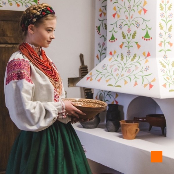 Чем освещали жилье и разжигали печь в Украине в древности